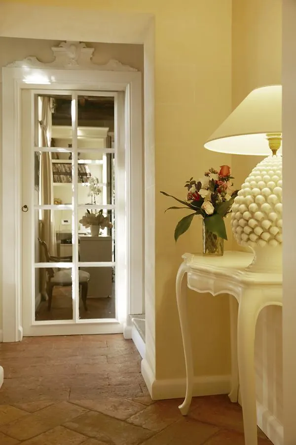 Couette-café Relais Torre Dei Torti - Luxury Bed&Breakfast Cava Manara