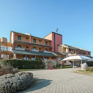 Hotel Le Gronde, Cava Manara