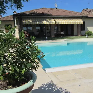 Bed & Breakfast Marinella, Cornale